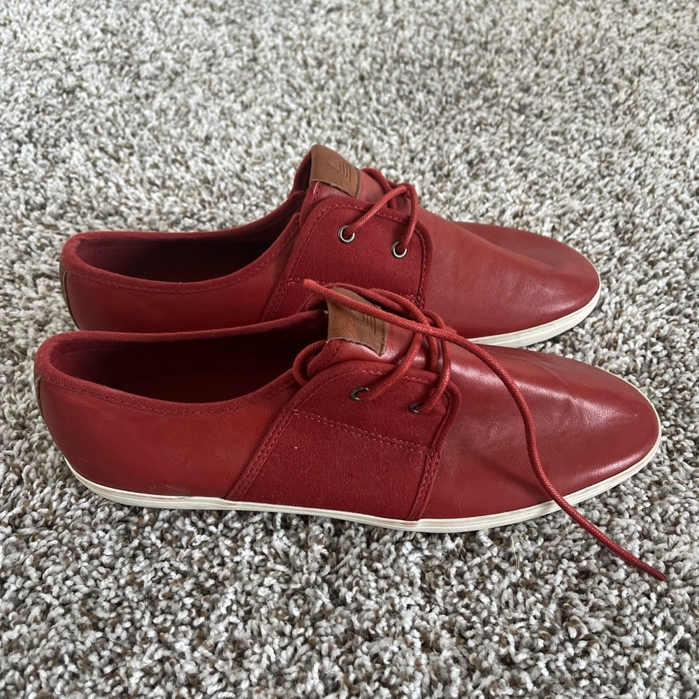 Aldo Men’s Red Low Top Sneaker SZ 11